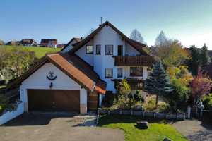 Tolle Gelegenheit: MFH mit drei Einheiten variabel nutzbar mit grossem Garten, Solar Doppelgarage – Waldshut (Kreis) – Vorschaubild 1