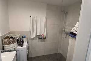Neuwertige Wohnung mit einem Zimmer und EBK in Trier – Martinerfeld 63a, 54294 Trier – Vorschaubild 10