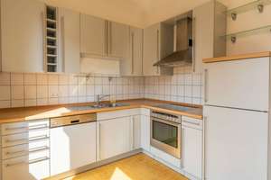 Schöne Drei-Zimmer-Wohnung mit Balkon im Stuttgarter Westen – Die vollständige Adresse der Immobilie erhältst du vom Anbieter., 70197 Rotebühl, Stuttgart – Vorschaubild 5