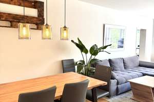 Charmante 2-Zimmer Wohnung zur Untermiete mit Balkon in Moosach