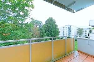 Solln: Einladende, helle 3 Zimmer-Wohnung
mit großzügigem Süd-Balkon in sehr gepflegter Wohnanlage. – Die vollständige Adresse der Immobilie erhältst du vom Anbieter., 81477 Solln, München – Vorschaubild 6