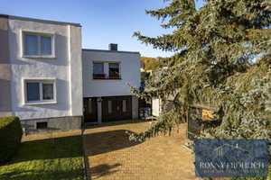 Elegantes Architektenhaus in Venusberg: 6 Räume, Garten mit Gewächshaus, Kamin, Garage + Carport – Erzgebirgskreis – Vorschaubild 4
