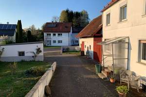 Hier ist fast alles möglich ... 1-FH mit riesengroßer Scheune, Hof, Garten und Garage !!! – Die vollständige Adresse der Immobilie erhältst du vom Anbieter., 63871 Heinrichsthal – Vorschaubild 3
