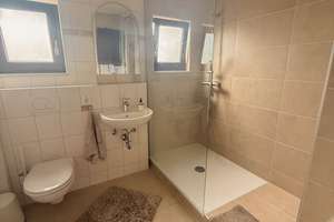 Einfamilienhaus mit schönem Garten mitten in Stöckheim – Die vollständige Adresse der Immobilie erhältst du vom Anbieter., 38124 Stöckheim-Leiferde, Braunschweig – Vorschaubild 12