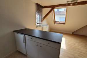 Charmante Ein-Zimmer-Dachgeschosswohnung mit hochwertiger Ausstattung in Degerloch – Die vollständige Adresse der Immobilie erhältst du vom Anbieter., 70597 Degerloch (Ortsteil), Stuttgart – Vorschaubild 5