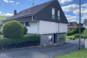 Viel Platz für den Alltag in diesem Einfamilienhaus in Siegen – Wollsbachstr 7, 57078 Obersetzen, Siegen – Vorschaubild 3