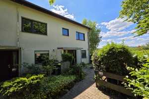 Ein Traum von einem Haus, gut in Schuss, groß, familienfreundlich mit tollem Garten und Aussicht! – Leharstraße 63, 71254 Ludwigsburg (Kreis) – Vorschaubild 3
