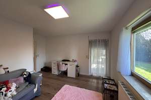 Familientraum in bevorzugter Wohnlage - Charmantes Zweifamilienhaus mit Einliegerwohnung – Die vollständige Adresse der Immobilie erhältst du vom Anbieter., 78655 Dunningen – Vorschaubild 44