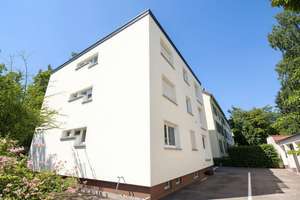 WRS Immobilien - Toplage - Offenbacher Westend - 3 Familienhaus mit Einzelgaragen – 63067 Ledermuseum, Offenbach am Main – Vorschaubild 2