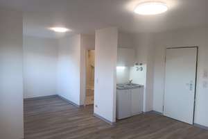 Ma Neckarau frisch renoviertes Single Appartement mit neuer Einbauküche. Ab sofort!