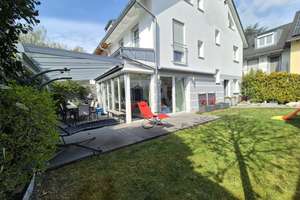 Provisionsfrei!!! Reihenendhaus auf sonnigem Grund in Bogenhausen-Daglfing