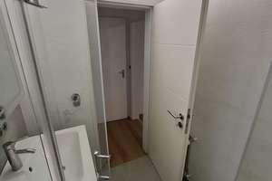 Erstbezug nach Komplettsanierung - voll möbliertes Apartment in U-Bahn-Nähe (U3) – Die vollständige Adresse der Immobilie erhältst du vom Anbieter., 81476 Forstenried, München – Vorschaubild 9