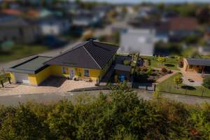 Freistehendes rollstuhlgerechtes Einfamilienhaus mit Garage am Stadtrand von Werdau nahe Zwickau – Die vollständige Adresse der Immobilie erhältst du vom Anbieter., 8412 Werdau – Vorschaubild 5