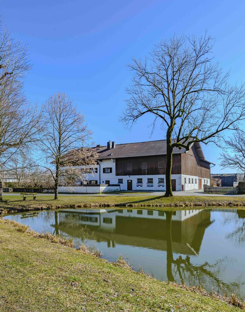 Immobilie in Valley - Einzigartiger Landsitz mit zahlreichen Entwicklungs- und Neubaumöglichkeiten - Bild 0