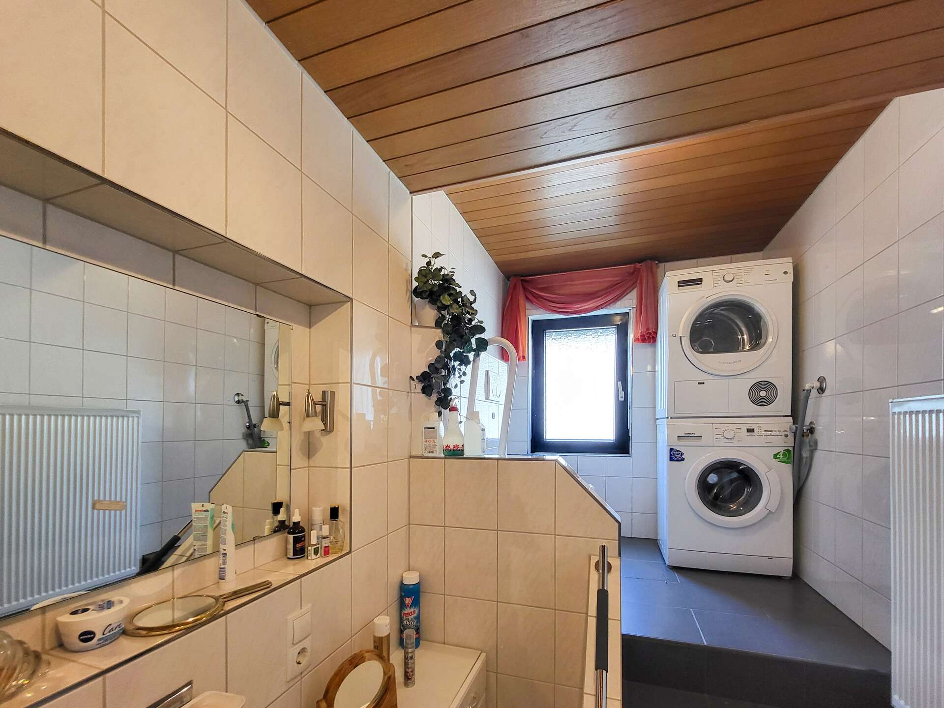 Immobilie in Montabaur - Viel Platz für die ganze Familie - Gepflegte Immobilie in direkter Nähe zu Montabaur! - Bild 1