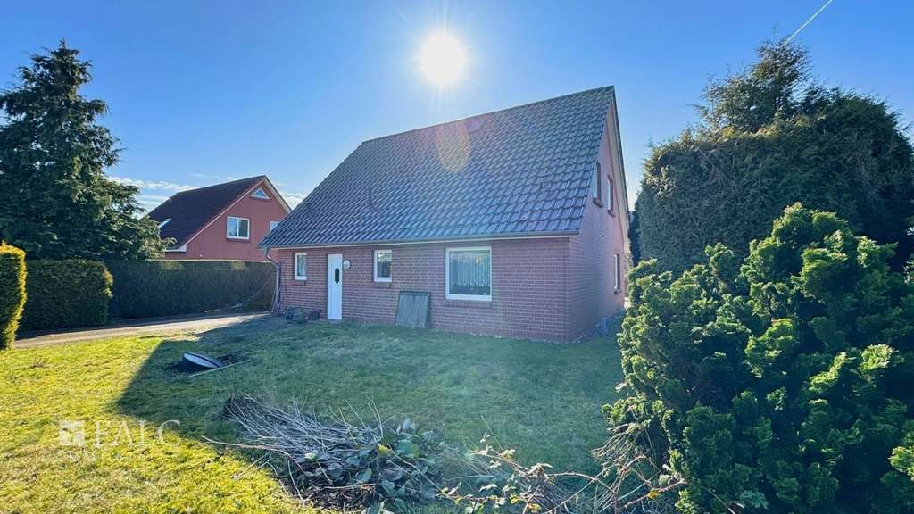 Immobilie in Brüsewitz - ***Familienfreundliches Einfamilienhaus auf großzügigem Grundstück*** - Bild 2