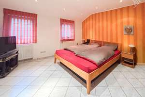 EIN ZUHAUSE ZUM GENIESSEN ☀️ Gepflegter Bungalow mit großzügigem Grundstück in Essen! – Die vollständige Adresse der Immobilie erhältst du vom Anbieter., 45309 Schonnebeck, Essen – Vorschaubild 4