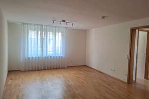 Schönes 2-Familienhaus mit 2 Garagen im Zentrum von KA-Durlach! 4-Zi.-Maisonettewhg. sofort frei! – Die vollständige Adresse der Immobilie erhältst du vom Anbieter., 76227 Durlach, Karlsruhe – Vorschaubild 9