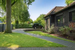 Hochwertig modernisiertes Haus in bester Lage - Provisionsfrei – Die vollständige Adresse der Immobilie erhältst du vom Anbieter., 22359 Volksdorf, Hamburg – Vorschaubild 23