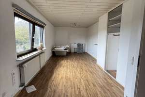 Viel Platz für Ihren Alltag: 4-Zimmer-Wohnung in Koblenz-Niederberg – Die vollständige Adresse der Immobilie erhältst du vom Anbieter., 56077 Niederberg, Koblenz – Vorschaubild 7