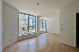 Besonderes Gebäude mitten in der Stadt: 2-Zi-Wohnung, In-House-Gym, Gemeinschaftsdachterrasse – Die vollständige Adresse der Immobilie erhältst du vom Anbieter., 10115 Mitte (Ortsteil), Berlin – Vorschaubild 4