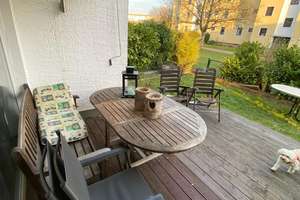 Wohnen mit eigenem Garten: Ruhige Erdgeschosswohnung mit direktem Zugang.