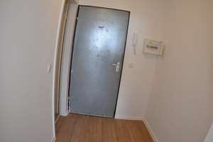 Sanierte 1-Zimmer-Wohnung mit Balkon in Meschenich - leerstehend – 50997 Meschenich, Köln – Vorschaubild 4