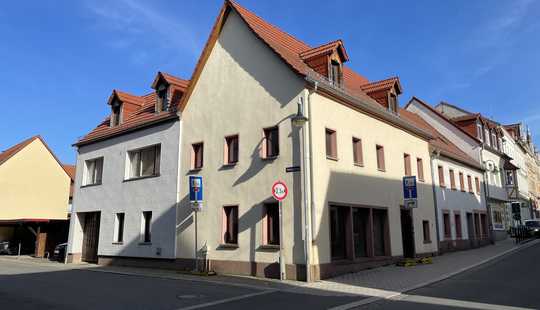 Bild von Zentrum Frohburg - Wohn- und Geschäftshäuser (308m² Gesamtfläche) als EFH mit Garten u. Stellplätzen