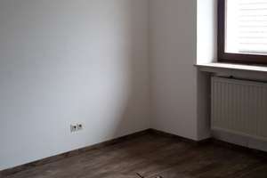 5-Zi Küche, Bad, WC, Dachterasse, großer Garten im Hunsrück – Hauptstraße 34, 55608 Bergen – Vorschaubild 6