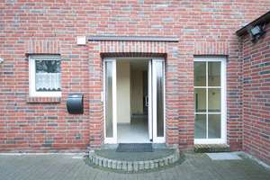 MG-Schelsen: Schickes Reihenendhaus mit großer Garage und Blick ins Grüne! – Die vollständige Adresse der Immobilie erhältst du vom Anbieter., 41238 Schelsen, Mönchengladbach – Vorschaubild 2