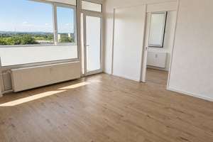 Frisch sanierte 2,5-Zimmer-Wohnung, Kiel + Wohnraumerweiterung – Die vollständige Adresse der Immobilie erhältst du vom Anbieter., 24109 Mettenhof, Kiel – Vorschaubild 3