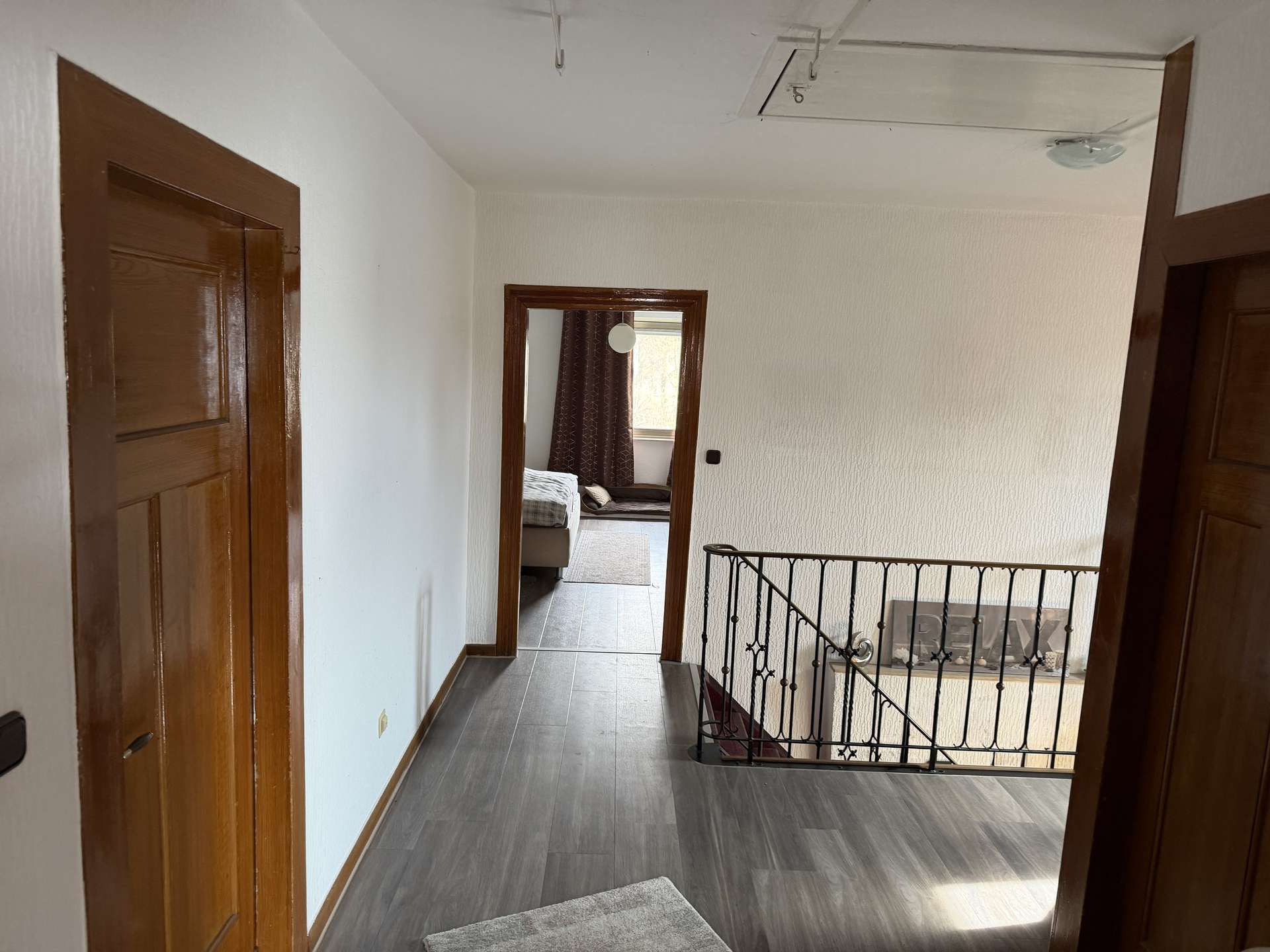 Immobilie in Schermbeck - Stilvoll modernisiertes Einfamilienhaus mit separatem Praxisbereich und großem Garten! - Bild 3