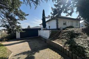Einmalige Gelegenheit! Bungalow mit parkähnlichem Grundstück in Bad Kreuznach-Winzenheim – Die vollständige Adresse der Immobilie erhältst du vom Anbieter., 55545 Bad Kreuznach – Vorschaubild 1