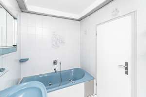Zweifamilienhaus mit ausgebautem DG, Werkshalle, Garagen und attraktiver Bauoption in Neu-Isenburg – Die vollständige Adresse der Immobilie erhältst du vom Anbieter., 63263 Neu-Isenburg – Vorschaubild 14