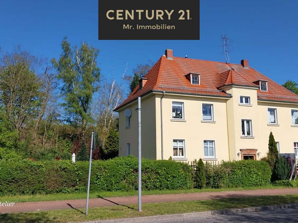 Immobilie in Jüterbog - Mehrfamilienhaus Mehrgenerationen Haus - Bild 0