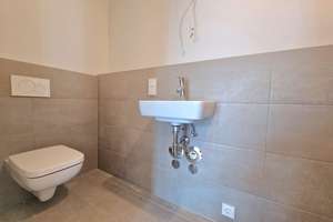 Moderne 4-Zimmer-Wohnung mit Loggia in beliebter Rheinnähe – Die vollständige Adresse der Immobilie erhältst du vom Anbieter., 55130 Weisenau, Mainz – Vorschaubild 7