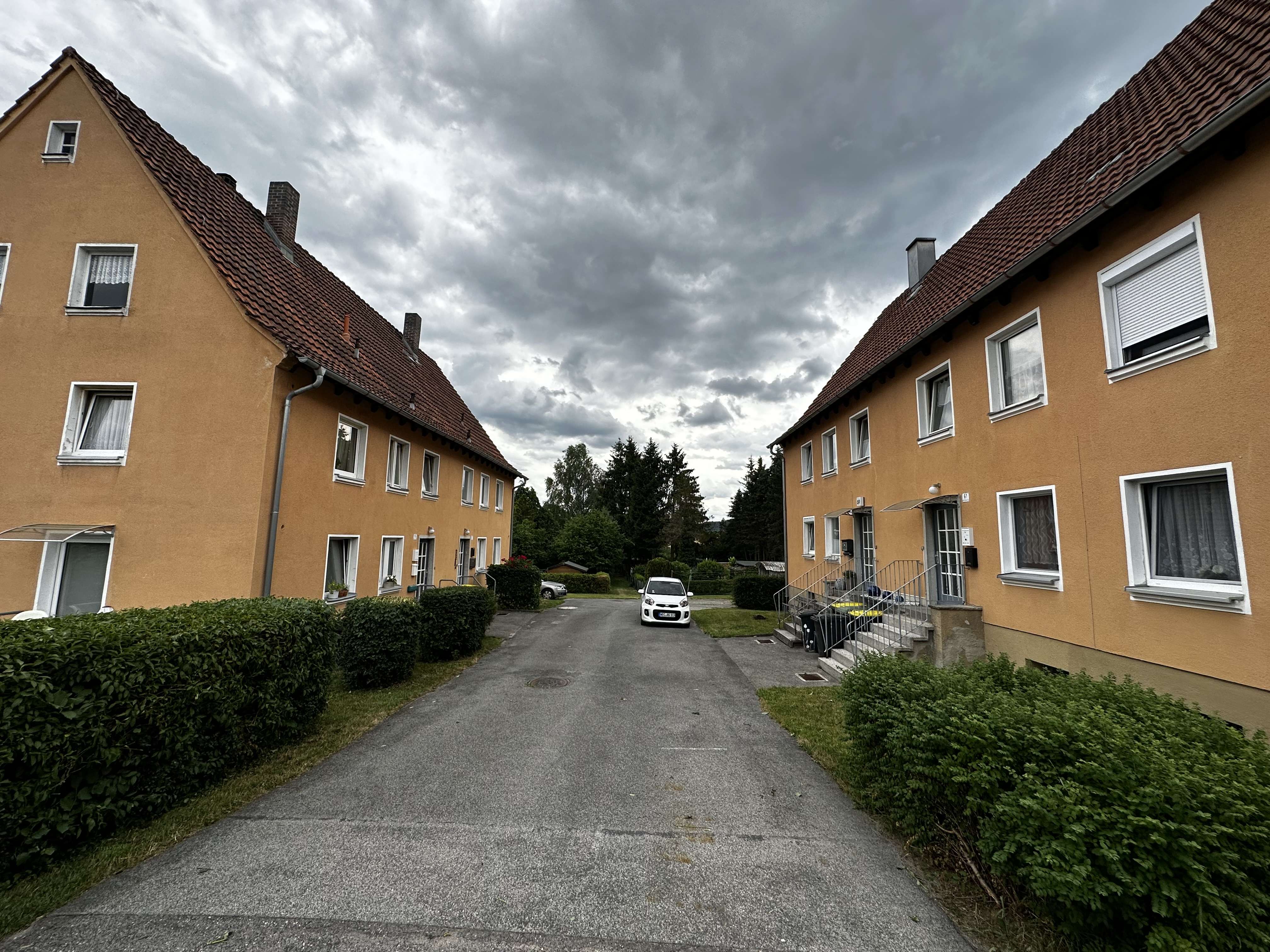 *Provisionsfrei* Neustadt bei Coburg, Einfamilienhaus, 2 Wohnungen, Ausbaureserve, Coburg Kreis – Bild 2