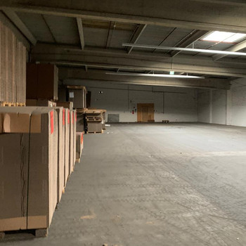 Lagerhalle in verkehrsgünstiger Lage | ab März 2023 | Autobahnanbindung |Stellplätze 