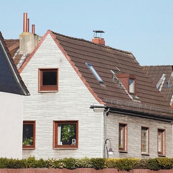 Einfamilienhaus mit Garage - Heimwerkerobjekt - provisionsfrei