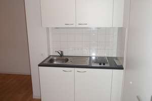 ***1 ZKDB,  renoviert, 1 Zimmer 626,38€ inkl. Internet**nur RWTH und FH Studenten** – Roermonder Str. 101, 52072 Ponttor, Aachen – Vorschaubild 1