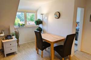 🏡 Voll möbliertes All-in-Apartment nahe Siemens Campus Erlangen | 💻Separater Abstell-/Arbeitsraum  – 91058 Bierlach, Erlangen – Vorschaubild 7
