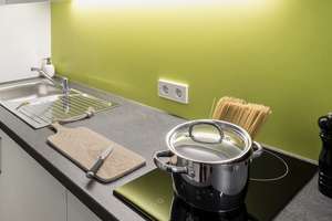 Möbliertes 1-Zimmer-Studentenapartment in Altstadtlage – Haugerglacisstraße 5C, 97080 Altstadt, Würzburg – Vorschaubild 3