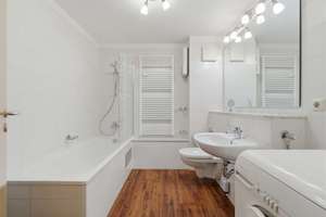Maisonette-Wohnung ca. 105m² mit 4 Zimmern, Balkon und eigenem Stellplatz in Bochum-Weitmar – Die vollständige Adresse der Immobilie erhältst du vom Anbieter., 44795 Weitmar-Mark, Bochum – Vorschaubild 6