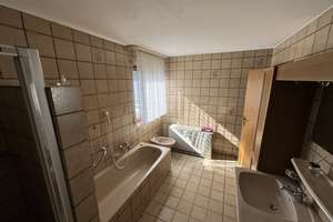 Gepflegte DHH mit Flair, Südgarten, Garage – hochwertige Bauweise, seltene Gelegenheit von privat! – Geigerstraße 7, 85053 Südost, Ingolstadt – Vorschaubild 27
