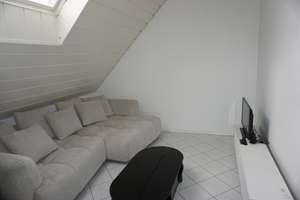 2 Zimmer Dachgeschosswohnung mit EBK und Stellplatz im schönen Kuhardt – Die vollständige Adresse der Immobilie erhältst du vom Anbieter., 76773 Kuhardt – Vorschaubild 2