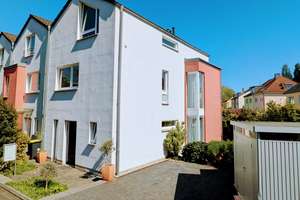 Sonnendurchflutes Reihenendhaus, Bonn-Beuel, 5 Zimmer, 160 m²