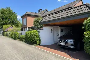 Geräumiges, preiswertes 7-Raum-Einfamilienhaus in Lachendorf  – Oppershäuser Straße 28, 29331 Celle (Kreis) – Vorschaubild 1