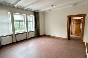 Traumhafte sanierte Villa direkt in Stadthagen im gepflegten Zustand! – Die vollständige Adresse der Immobilie erhältst du vom Anbieter., 31655 Stadthagen – Vorschaubild 2