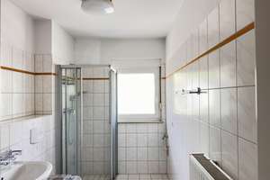 Komplett Neu Renoviert - Neubau 2004, 3 Zi. mit Balkon u. Tiefgarage!  Oberbarmen! – Westkotter Str. 68, 42277 Oberbarmen, Wuppertal – Vorschaubild 8