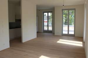 * EXKLUSIV & GROßZÜGIG * PENTHOUSEWOHNUNG MIT ZWEI GROßEN SONNEN-TERRASSEN  * – Pölnitzweg 69, 13125 Buch, Berlin – Vorschaubild 3